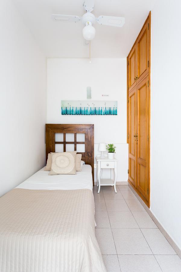 סנטה קרוז דה טנריף Pension Casablanca B&B Tenerife מראה חיצוני תמונה